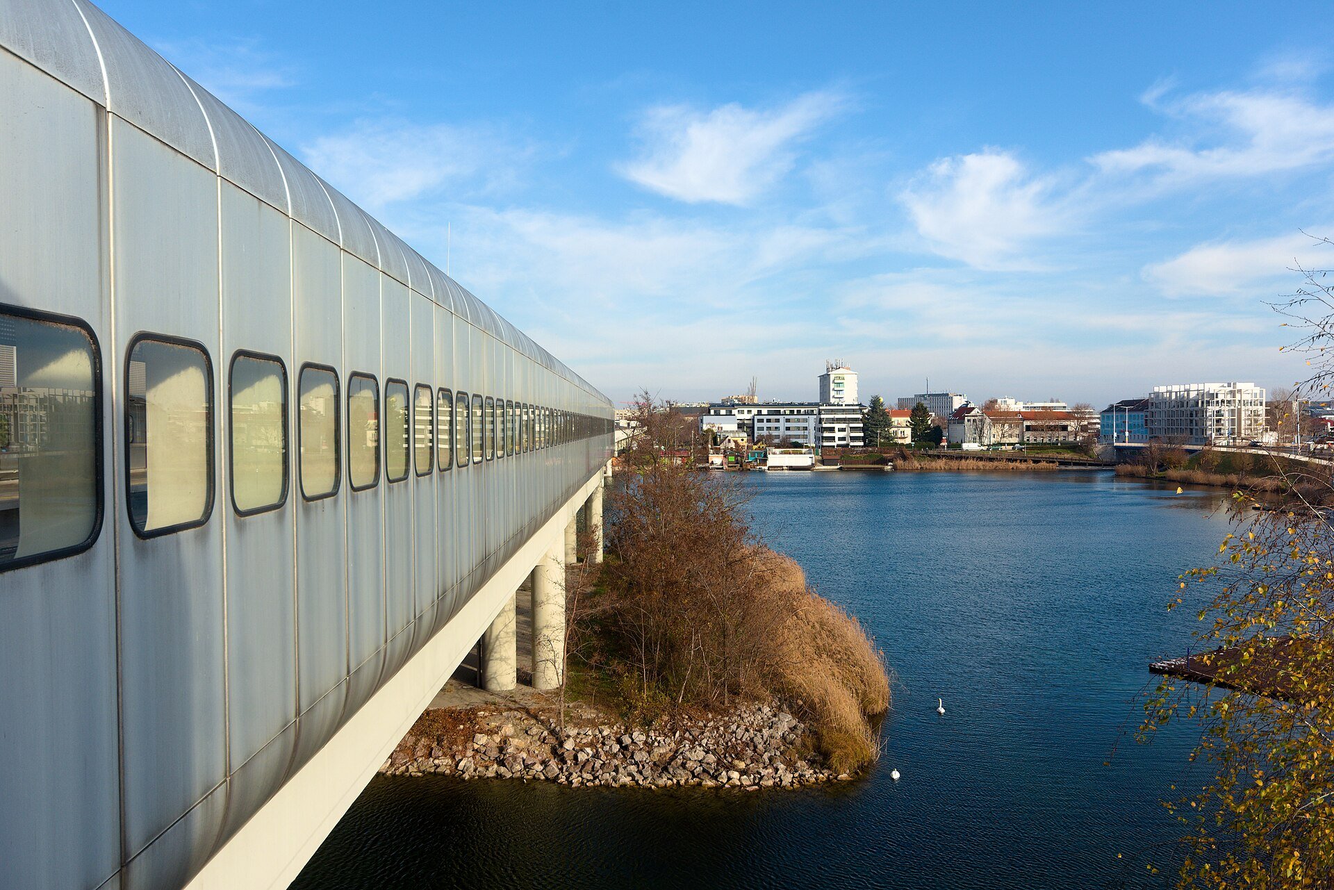 A Vienna U-Bahn train on the line